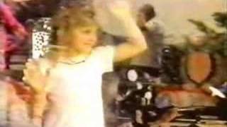 nikka costa - on my own (original videoclip 1981)