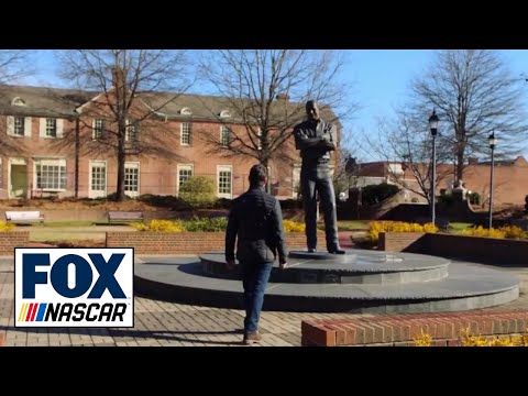 Jeff Gordon visits Dale Earnhardt's statue, explains his No. 3 tribute: 'I miss him' | NASCAR on FOX