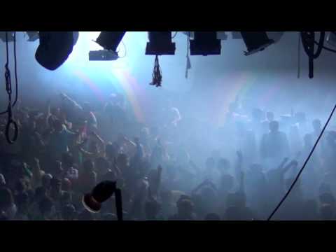 Mike Ravelli Closing @ Apenkooi Westerunie 17-2-2012