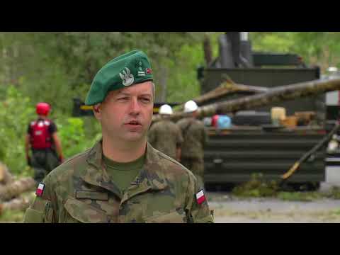 Pomoc żołnierzy w miejscowości Rytel - reportaż