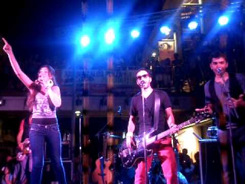 Ivi Adamou ft. Melisses-San erthei i mera@Talos Plaza Irakleio