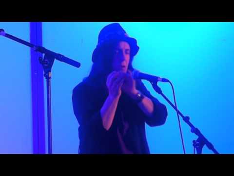 Zanzi at Iwuy (FR) Danjou Boda