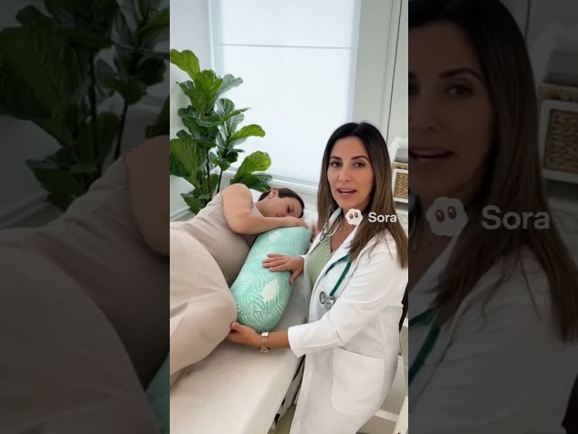 Vídeo relacionado con MATERNIKA Almohada Embarazada y cojin de Lactancia-XL Oeko-Tex. Multifunción 3 en 1 para Dormir, para la Lactancia y como Nido Bebe - Relleno de Espuma viscoelástica - Incluye Muselina para Bebe.