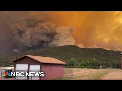 173 million people under extreme heat alerts as fires rage out west