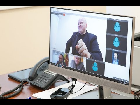 O deputată a mâncat supă în timpul ședinței Comisiei juridice. Până când a fost rugată să deconecteze camera (VIDEO) - NewsMaker