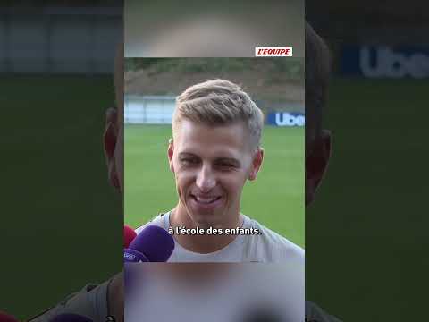 🎓 Butez et Maignan se croisent souvent à l'école à Milan #shorts #equipedefrance #france