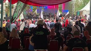 Download lagu 135 juta Rhoma Irama di Kopdarnas tgl 14 - 15 Desember 2024 Ragunan Jakarta mp3 Download lagu 135 juta Rhoma Irama di Kopdarnas tgl 14 - 15 Desember 2024 Ragunan Jakarta mp3