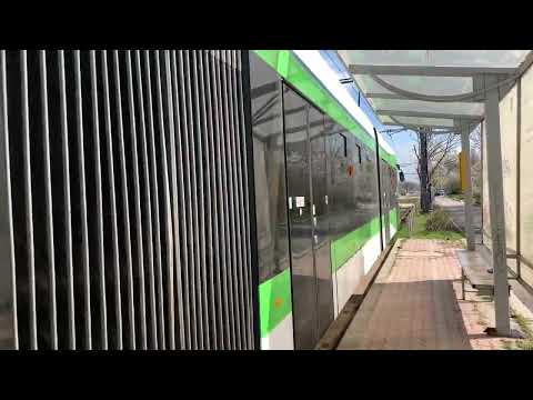 Astra Imperio Metropolitan #3821 părăsind stația “Depoul Militari”, pe linia 25.