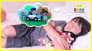 Ryan&#39;s Toys Comes to Life in Ryan&#39;s Dream Pretend Play fun!!!