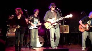 &quot;Revolution Blues&quot; Shakey