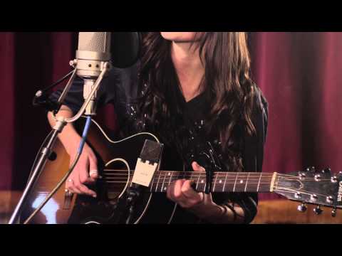 Monica Heldal - Silly Willy [Acoustic]