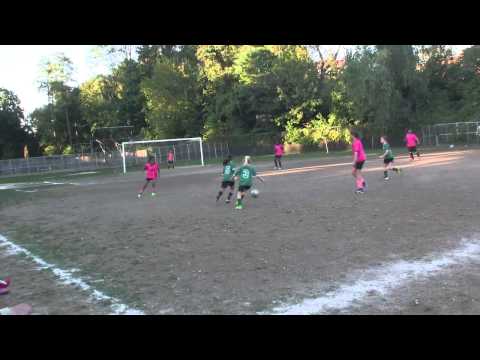 MVI 2679   Oliva is quick off her line   prevents shot on goal