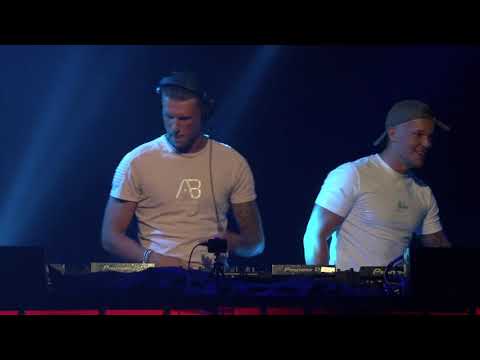 Sonnyboy vs Rosbeek at the HARDER KAN TOCH NIET 24 HOUR LIVESTREAM