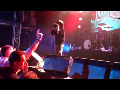 Joe Lynn Turner-Can't Let You Go (Moscow 29 april 2013)