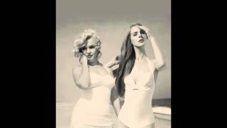 Lana Del Rey - Is It Wrong