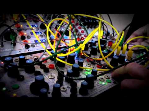 Radio Weinglas presents the Buchla 272e Part 2 - The Noisy Side