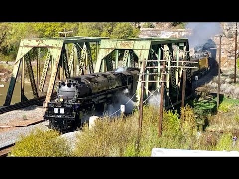 Big Boy 4014 Exits Tunnel, Blowing Whistle & Crossing Trestle!  Live Action!