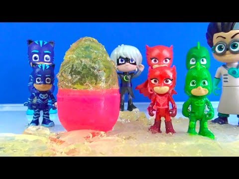 Pyjamahelden Was steckt im Gelee Überraschungsei ? Jelly Surprise Egg glitschiges Gelee zum Spielen