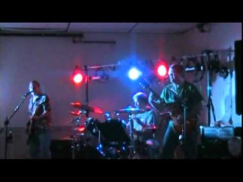 QUIGFEST: SIDETRAKS 'Live' I'm a Man Cover 10-1-11