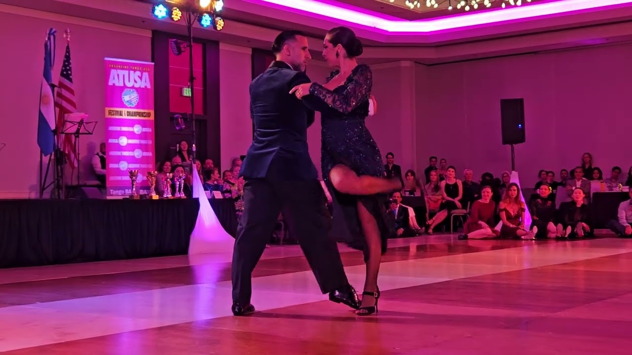 Ariel Leguizamón and Yésica Esquivel at ATUSA (1 of 2)