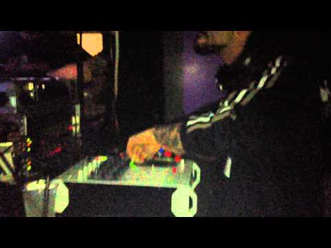 Robyuankeroby killing it @Malefik!!! Korg eMX Liveset Hardtekno Frenchcore