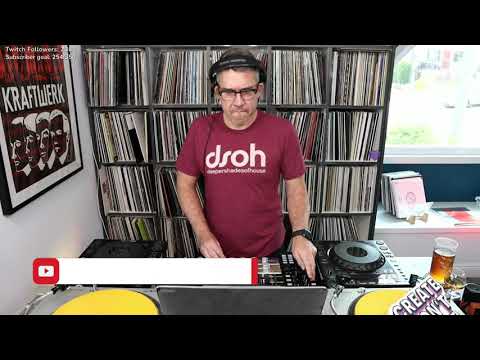 DSOH 752 - weekly Deep House DJ mix by Lars Behrenroth - live from Deeper Shades HQ