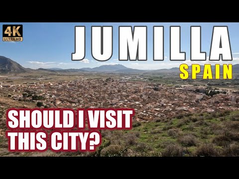 JUMILLA, An Enchanting Walking Tour of a Murcia Wine Country Town in Spain