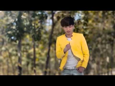 Thể hiện bởi Hồ Quang Hiếu