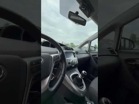 фото toyota verso i рестайлинг 0