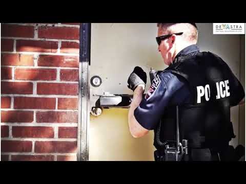 Lukas Strongarm :    Handheld  All Purpose Rescue Combi Tool