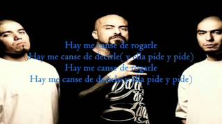 ella (lyric).- Cartel de santa