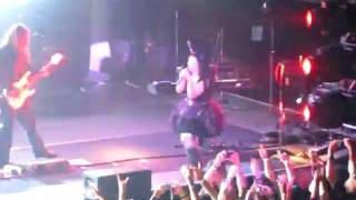 Evanescence Bring me To Life Live in KL