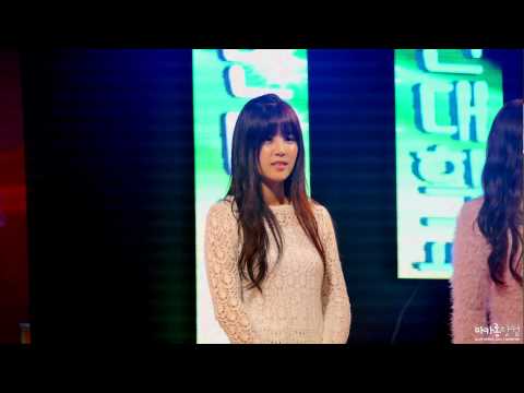 140929 국민대학교 축제 선데이먼데이 초롱 직캠  by 마카롱닷컴