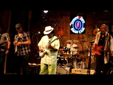 Morgan Freeman Mickey Rogers and Blessissippi - Little Red Rooster.wmv
