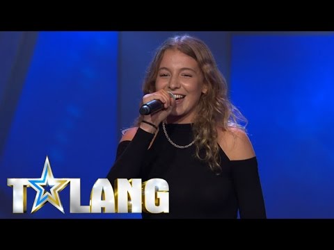 Coolest girl performing a self-written rap in Sweden's Got Talent - Talang 2017