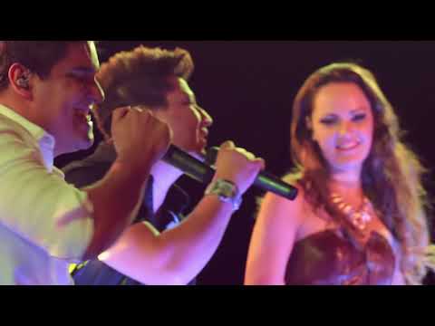 Dando Uma De Santa - Adson e Alana