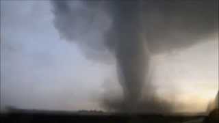 preview picture of video 'MONSTER EF-4 Torndao Rozel, KS'