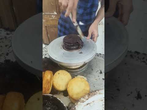 chocolate mini cake banana