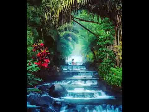 Отшумел за окном листопад.