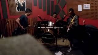 Download lagu Susu hangat rasa coklat cover mp3 Download lagu Susu hangat rasa coklat cover mp3