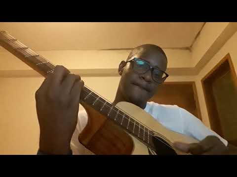 Matias Damasio  -  Voltei com ela | Cifra Base:  Ebm, Bbm, Db, Ab