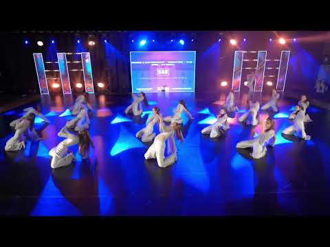 Contemporary formation Akademia Tanca Bezuma "Take A Breath"