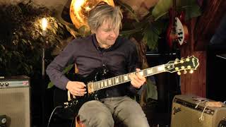 Video thumbnail for Epiphone SC-550B from 1978 presented by Vintage Guitar Oldenburg and Tobias Hoffmann by Vintage Guitar Oldenburg