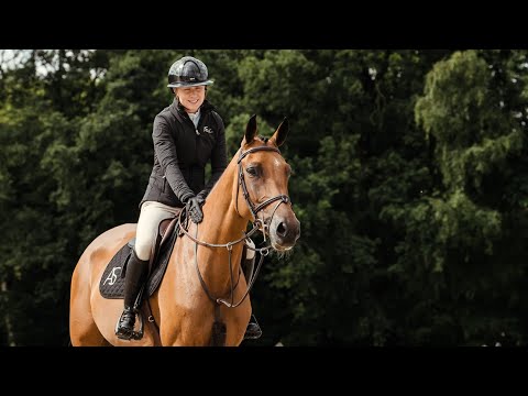 Bella Daze-W - Profile