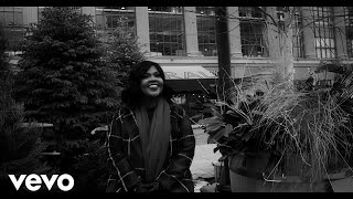 CeCe Winans - It&#39;s Christmas (Official Music Video)