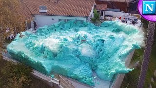Блогер заради рекорду затопив двір будинку піною (відео)