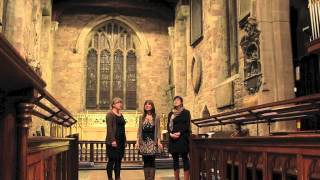 Good Lovelies singing "O Canada"