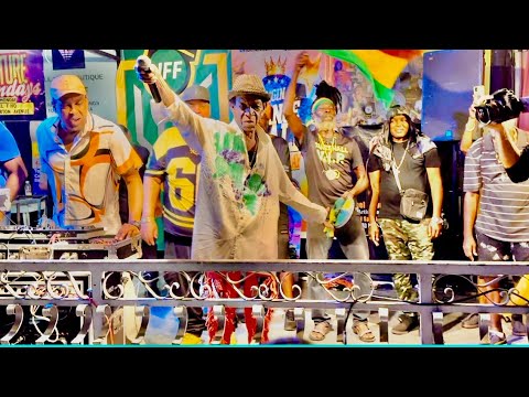 MUST SEE❗ Stranger Cole Buss Di Place Before Receiving Much Deserved Award @ Rubadub Thursday