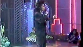 Soul Train 89&#39; Performance - Patti LaBelle - Yo Mister!