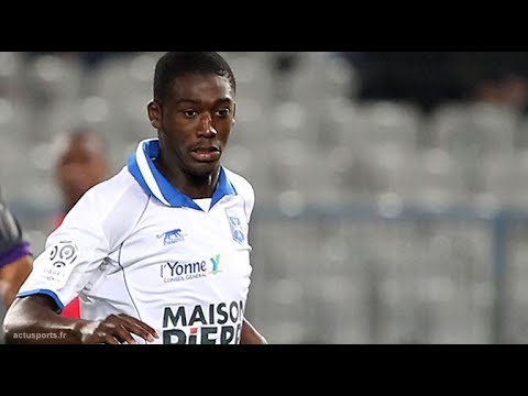 Yaya Sanogo ● Goals ● Skills ● Auxerre